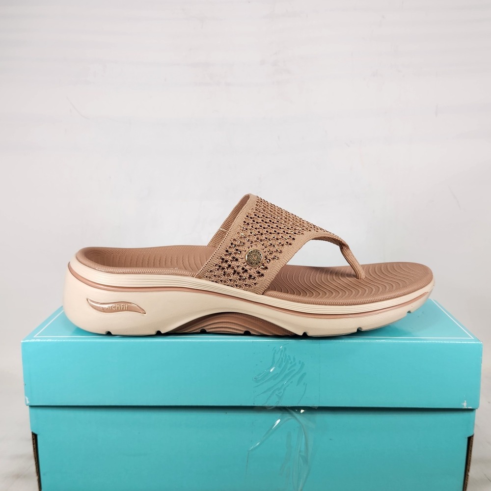 Skechers Sandal Women Size 11 Taupe Martha Stewart Arch Fit 2.0 Illuminating